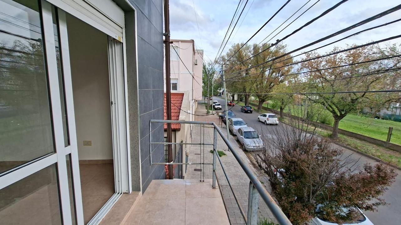 Departamento en Alquiler en Cerrito 249, La Falda, Bahía Blanca - Bahía Blanca Propiedades | SITIO OFICIAL l