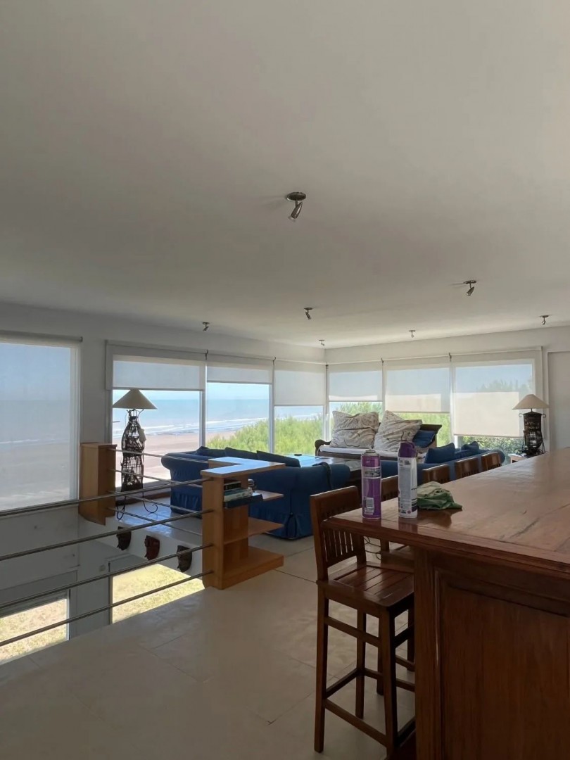 Casa en Venta en Calle 11,  Pehuen Co - Bahía Blanca Propiedades | SITIO OFICIAL l