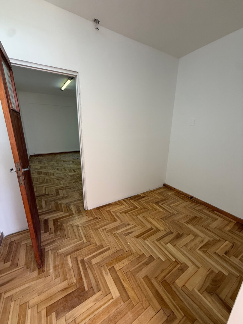 Oficina en Alquiler en Las Heras 124, Centro, Bahía Blanca - Bahía Blanca Propiedades | SITIO OFICIAL l