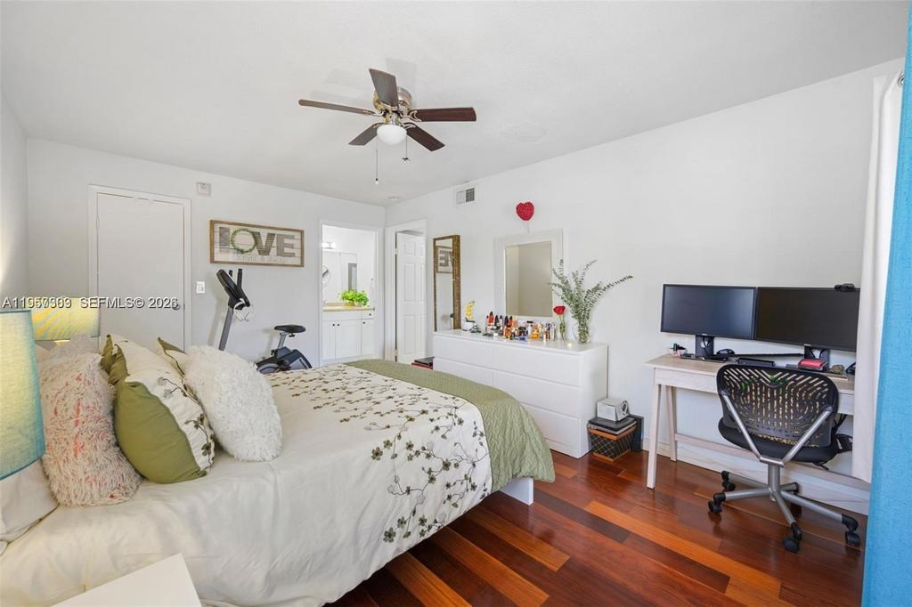 Departamento en Venta en SAVANNAH AT RIVERSIDE CONDO UNIDAD 1521 EDIFICIO 15 POR CDO BK/PG: 397  ,  Miami - USA - Bahía Blanca Propiedades | SITIO OFICIAL l