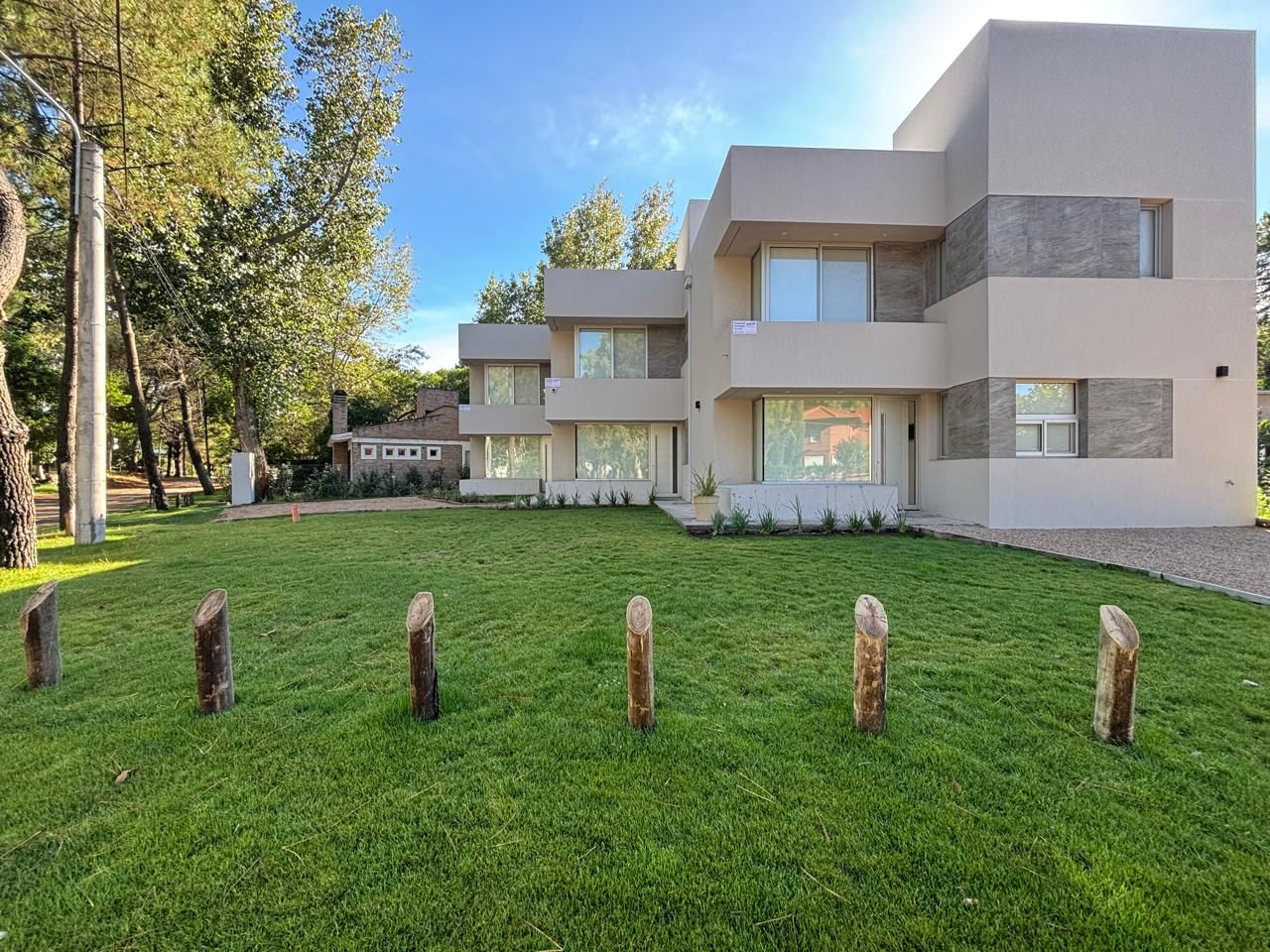 Duplex en Venta en Los Delfines 300, Las Dunas, Monte Hermoso - Bahía Blanca Propiedades | SITIO OFICIAL l