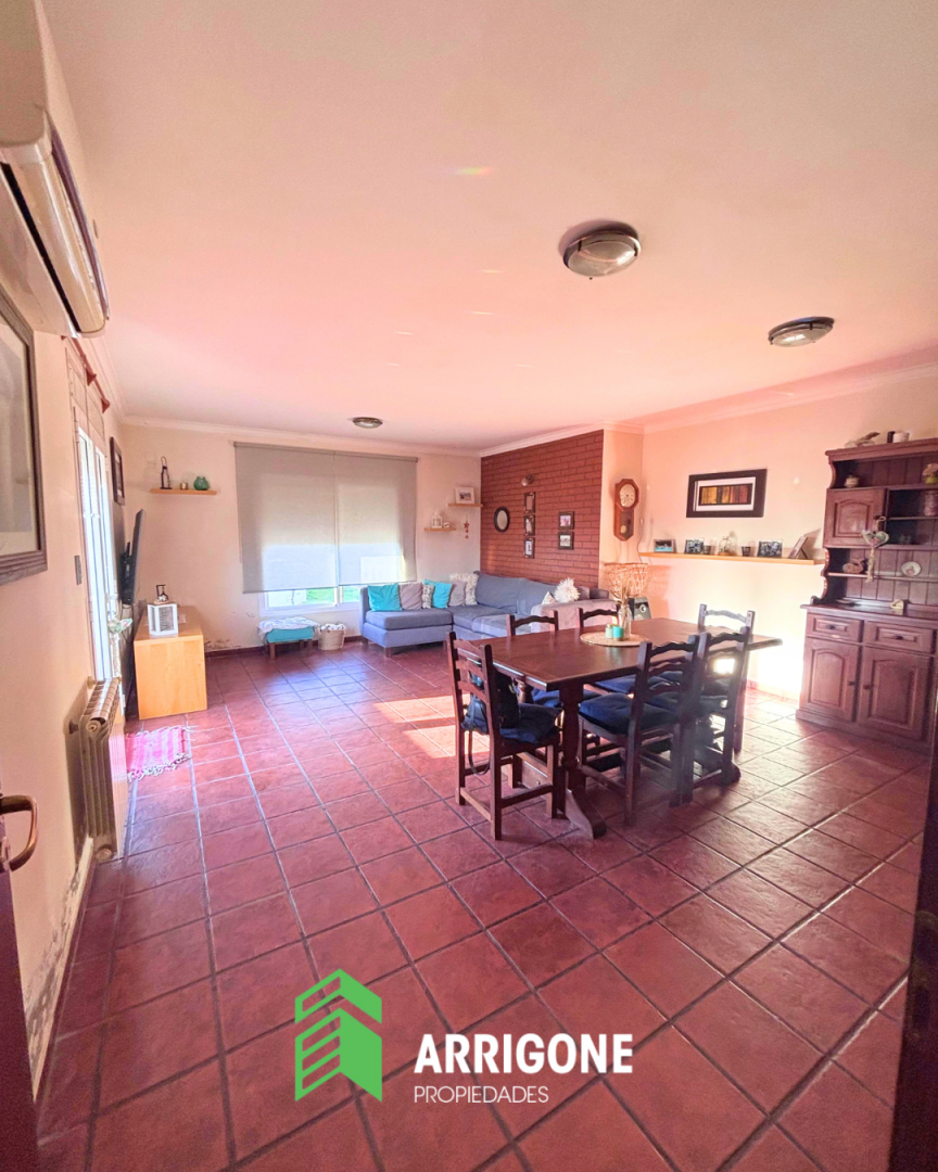 Casa + Departamento en Venta en Faro Recalada 1108,  Monte Hermoso - Bahía Blanca Propiedades | SITIO OFICIAL l
