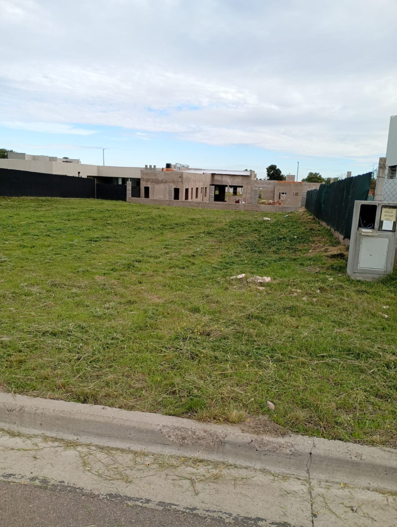 Terreno en Venta en Milano Blanco 2300,  Bahía Blanca - Bahía Blanca Propiedades | SITIO OFICIAL l