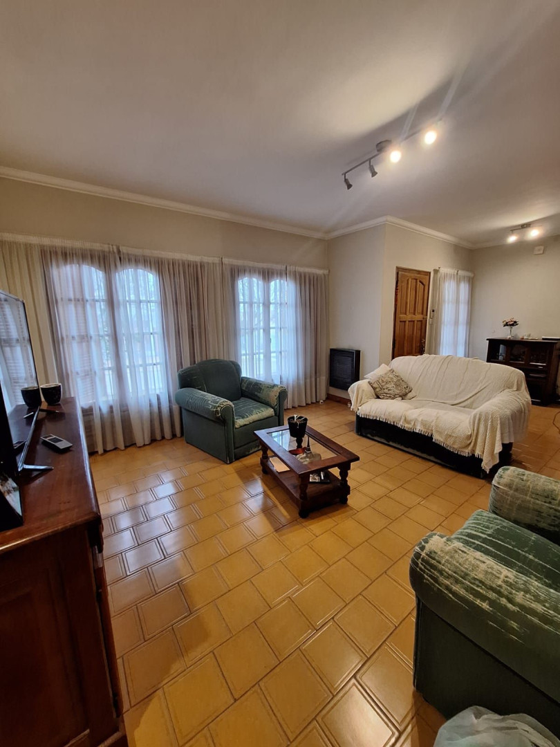 Casa en Venta en Dorbigny 2000, Villa Amaducci, Bahía Blanca - Bahía Blanca Propiedades | SITIO OFICIAL l