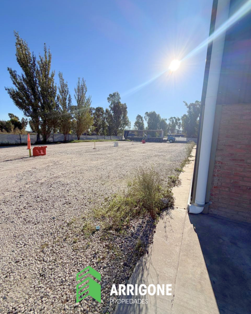 Galpón en Alquiler en Ruta 3 Sur Km 696,  Bahía Blanca - Bahía Blanca Propiedades | SITIO OFICIAL l