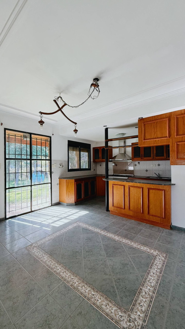 Casa en Venta en LUCIA MIRANDA 135, Los Chañares, Bahía Blanca - Bahía Blanca Propiedades | SITIO OFICIAL l