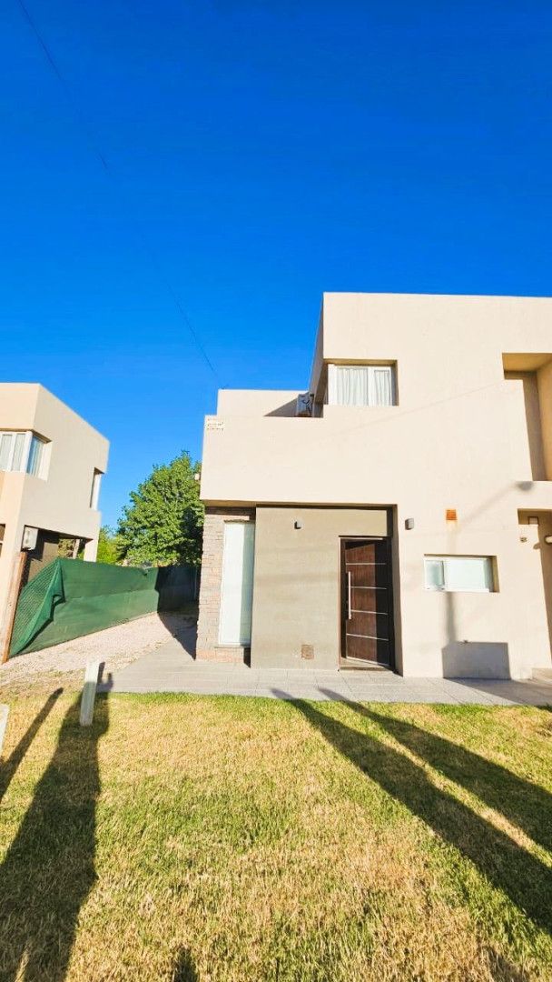 Casa en Venta en Del Cazon 7 Y 17, Las Dunas, Monte Hermoso - Bahía Blanca Propiedades | SITIO OFICIAL l
