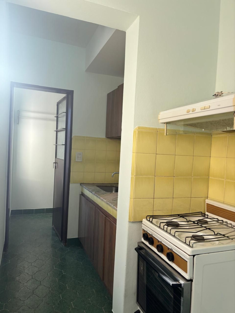 Departamento en Alquiler en Perú 760, 1° Piso, Universitario, Bahía Blanca - Bahía Blanca Propiedades | SITIO OFICIAL l