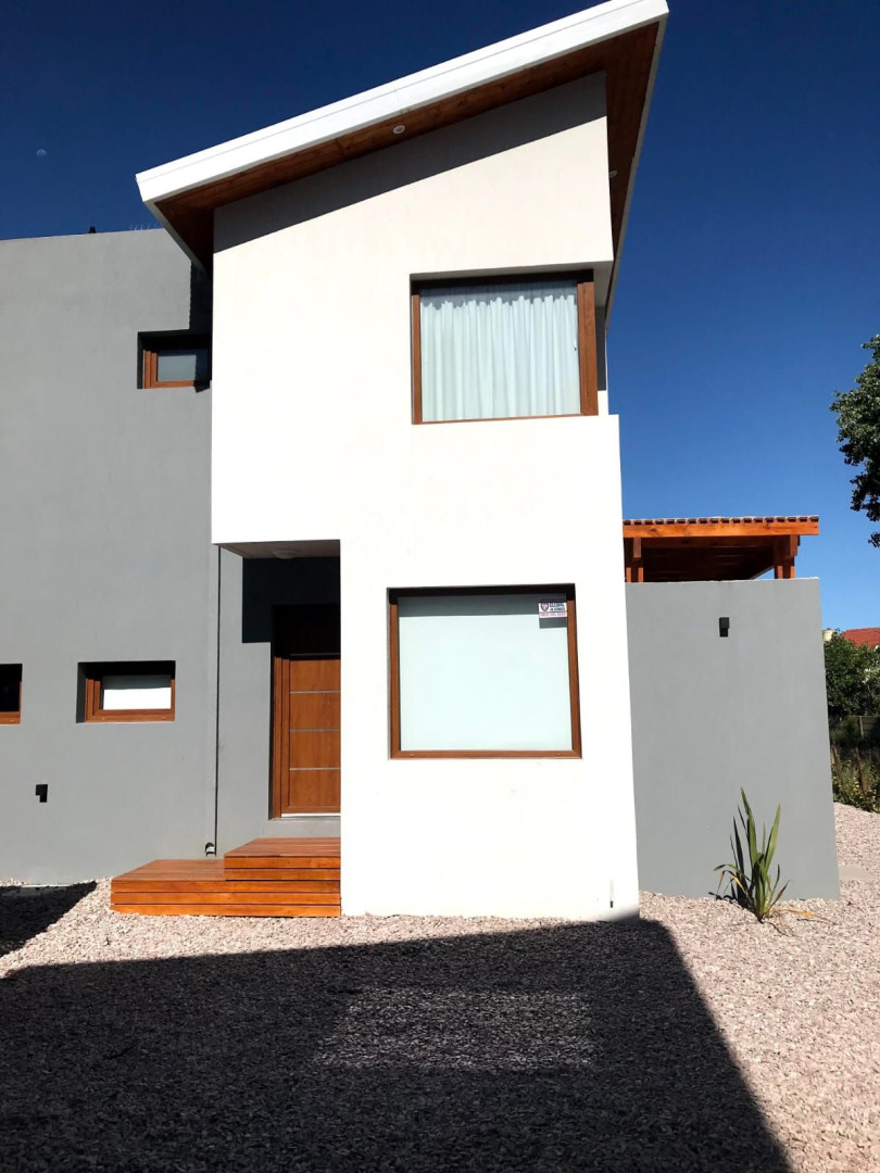 Duplex en Venta en SALTA 255, Las Dunas, Monte Hermoso - Bahía Blanca Propiedades | SITIO OFICIAL l