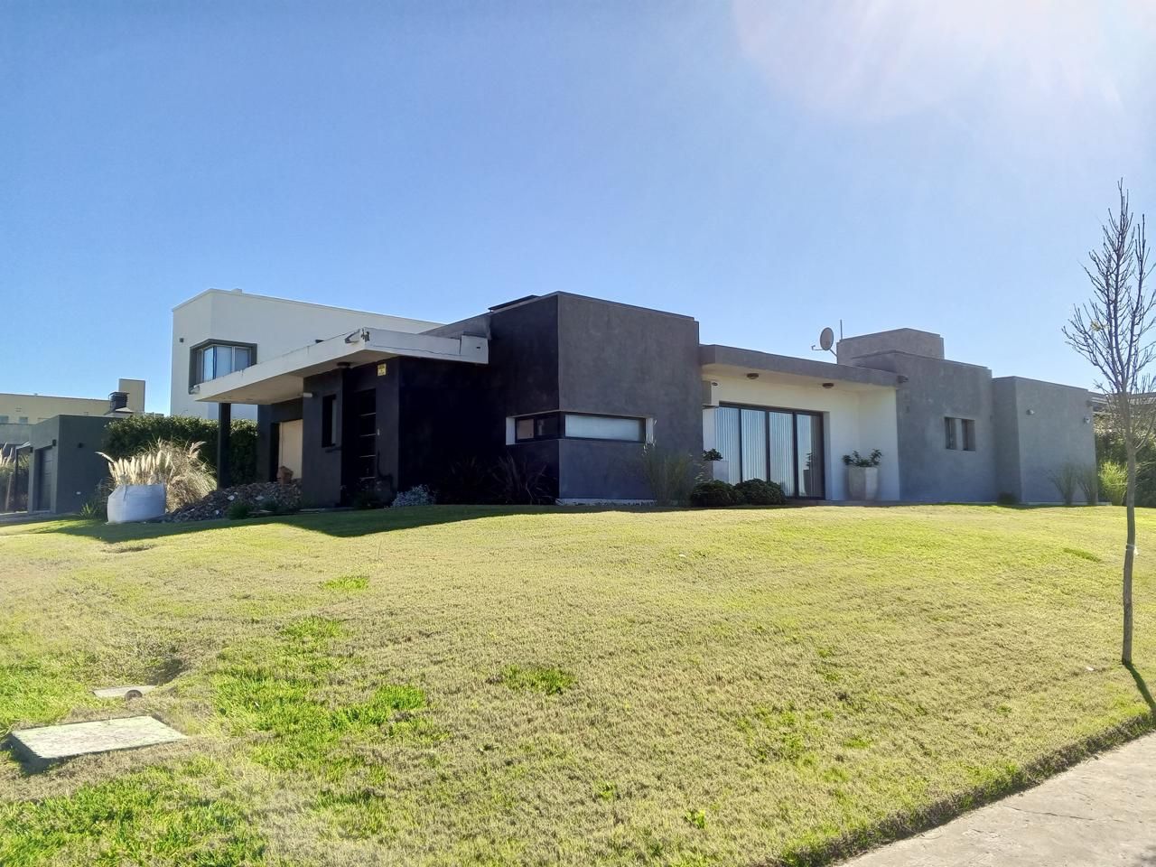Casa en Alquiler en La Reserva, La Reserva, Bahía Blanca - Bahía Blanca Propiedades | SITIO OFICIAL l