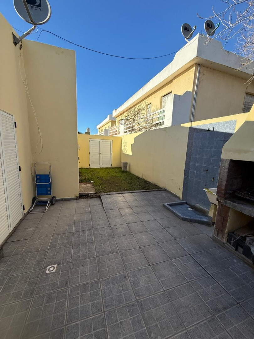 PH en Venta en Chascomus 723, Dufaur, Monte Hermoso - Bahía Blanca Propiedades | SITIO OFICIAL l