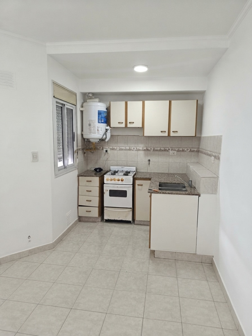 Departamento en Alquiler en Mendoza Y Vieytes, Centro, Bahía Blanca - Bahía Blanca Propiedades | SITIO OFICIAL l