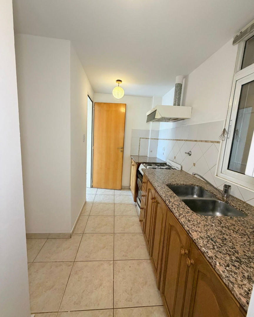 Departamento en Alquiler en Caronti 37, Centro, Bahía Blanca - Bahía Blanca Propiedades | SITIO OFICIAL l