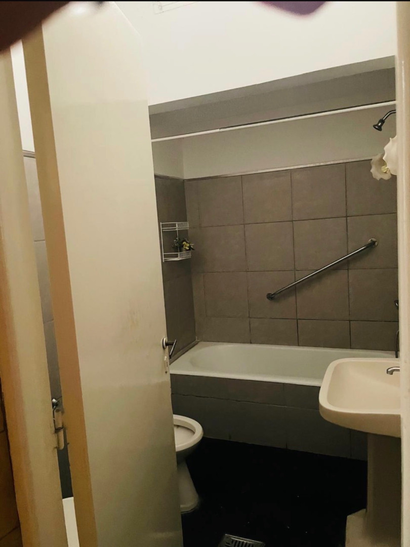 Casa en Venta en 11 De Abril 100, Centro, Bahía Blanca - Bahía Blanca Propiedades | SITIO OFICIAL l