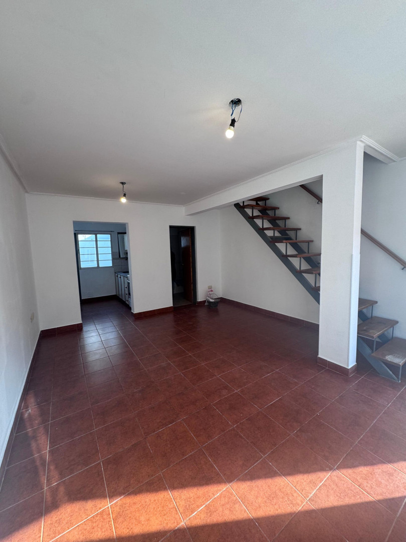 Duplex en Alquiler en Espeche 1070, Villa Floresta, Bahía Blanca - Bahía Blanca Propiedades | SITIO OFICIAL l