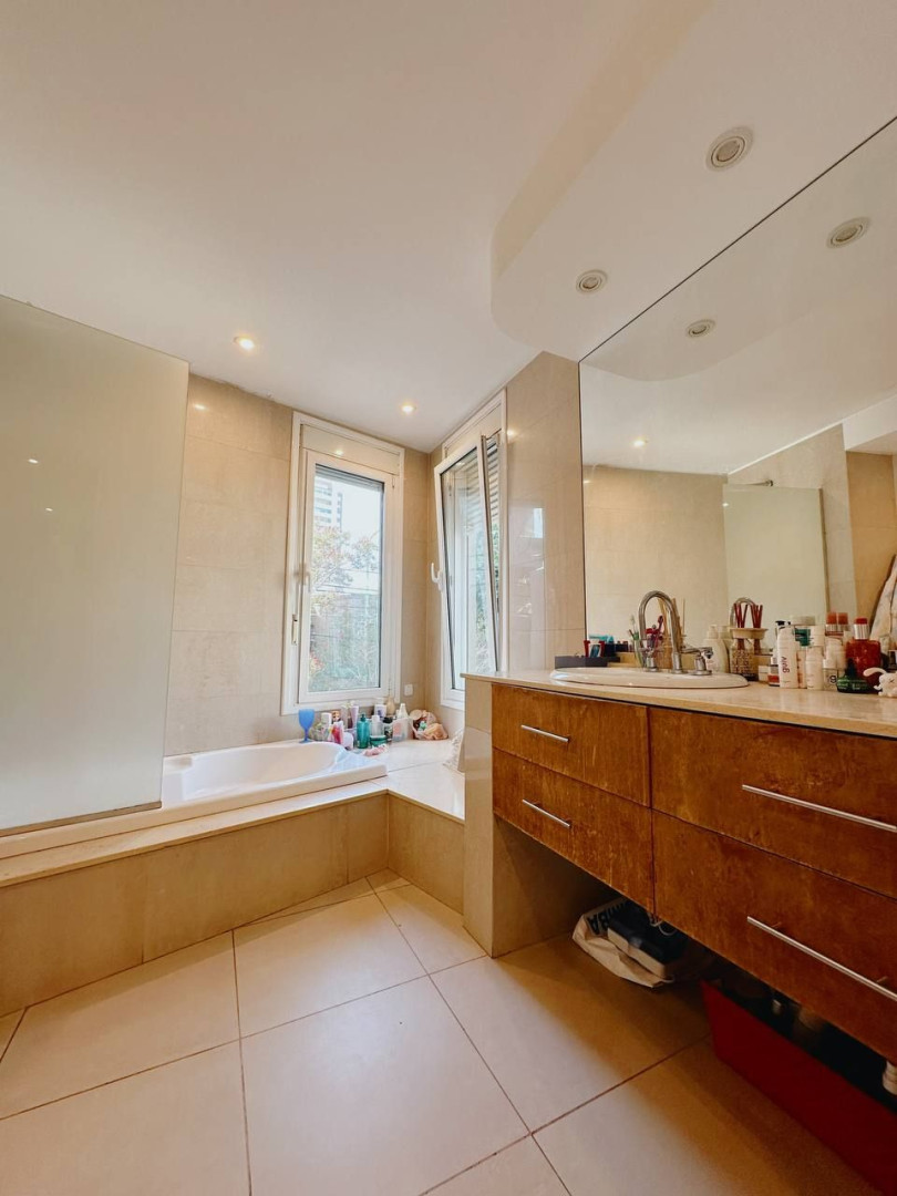 Casa en Venta en Hipolito Yrigoyen 547, Centro, Bahía Blanca - Bahía Blanca Propiedades | SITIO OFICIAL l