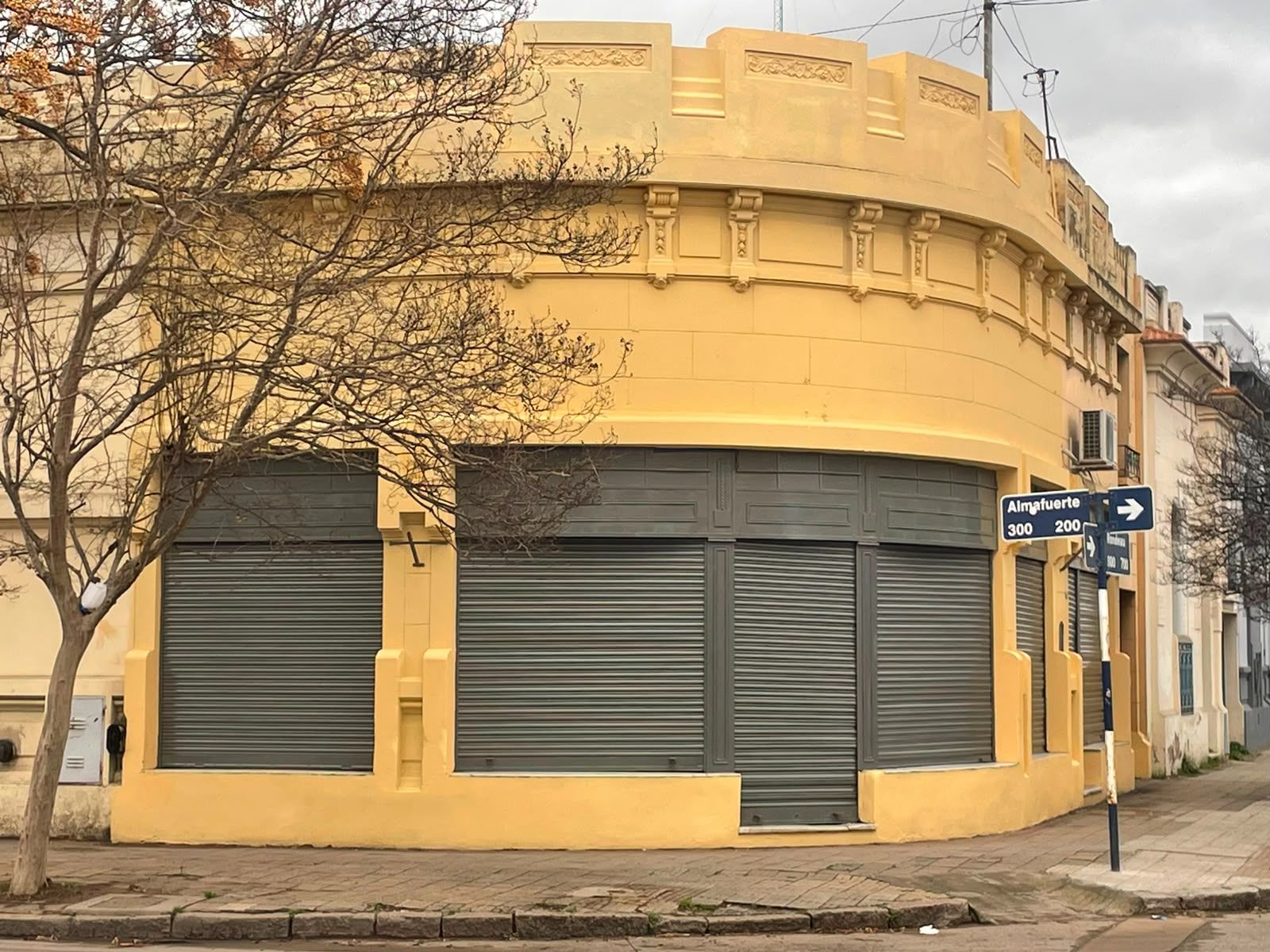 Casa con Local en Venta en Rondeau Y Almafuerte, Macrocentro, Bahía Blanca - Bahía Blanca Propiedades | SITIO OFICIAL l