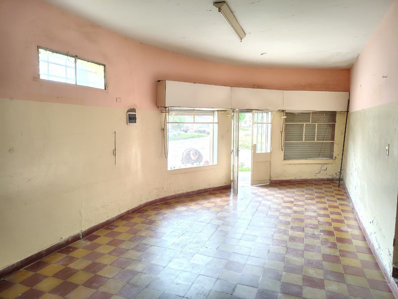 Local en Alquiler en Santa Cruz 760,  Bahía Blanca - Bahía Blanca Propiedades | SITIO OFICIAL l