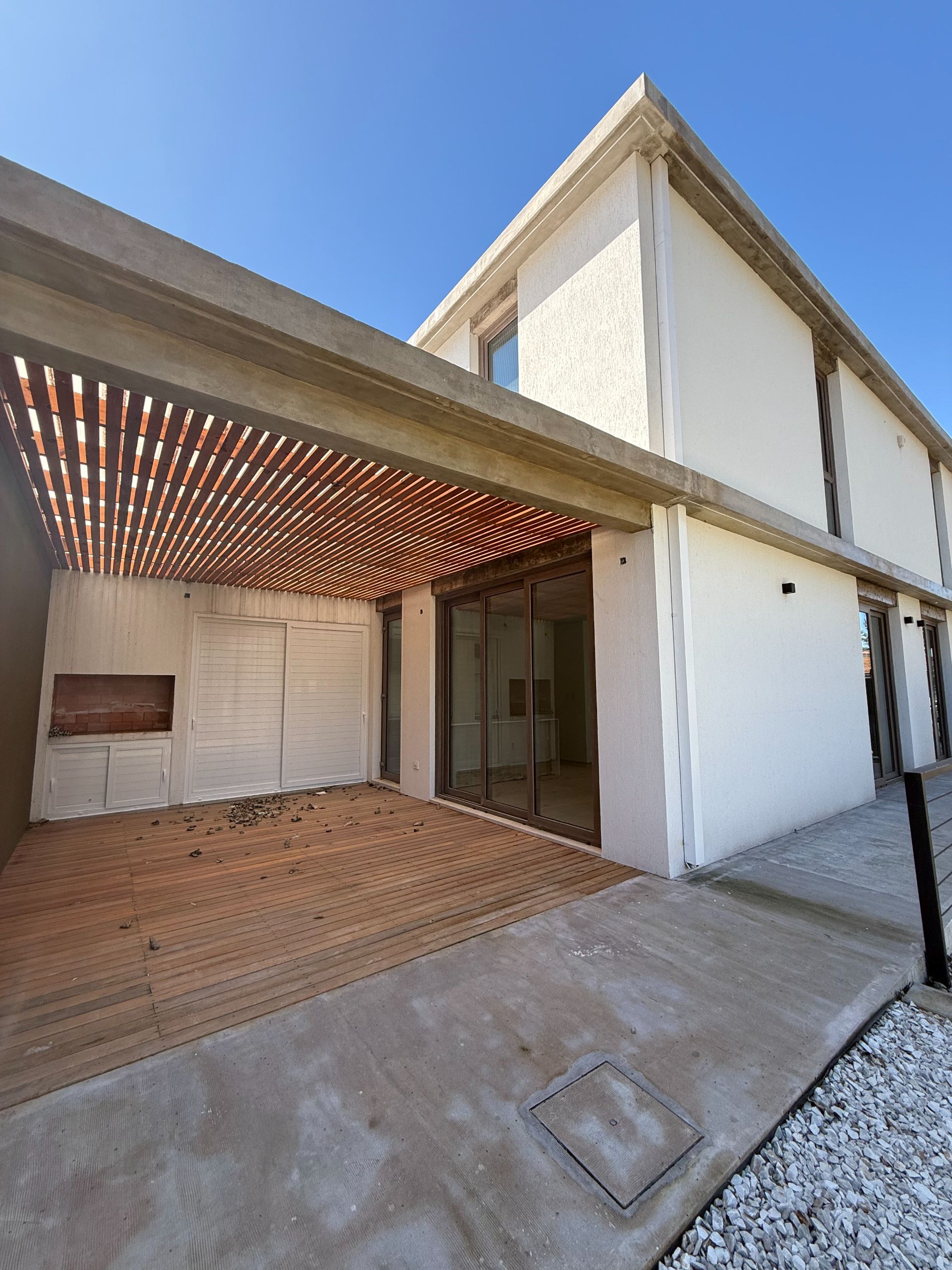 Duplex en Venta en Salta 242,  Monte Hermoso - Bahía Blanca Propiedades | SITIO OFICIAL l