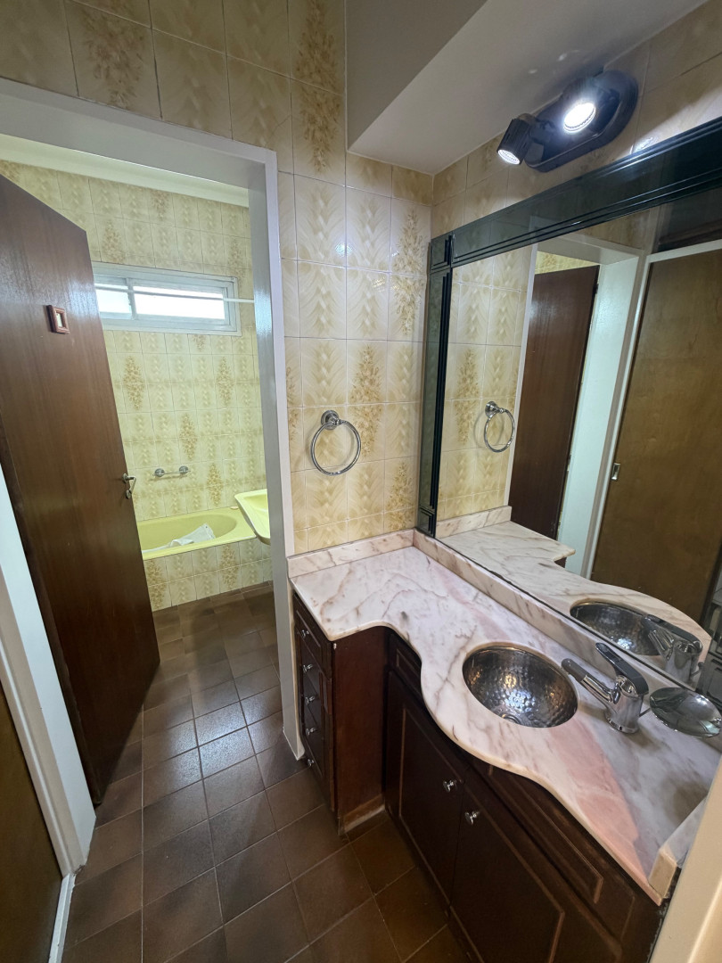 Casa en Alquiler en Caseros Y Remedios De Escalada , Villa Mitre, Bahía Blanca - Bahía Blanca Propiedades | SITIO OFICIAL l