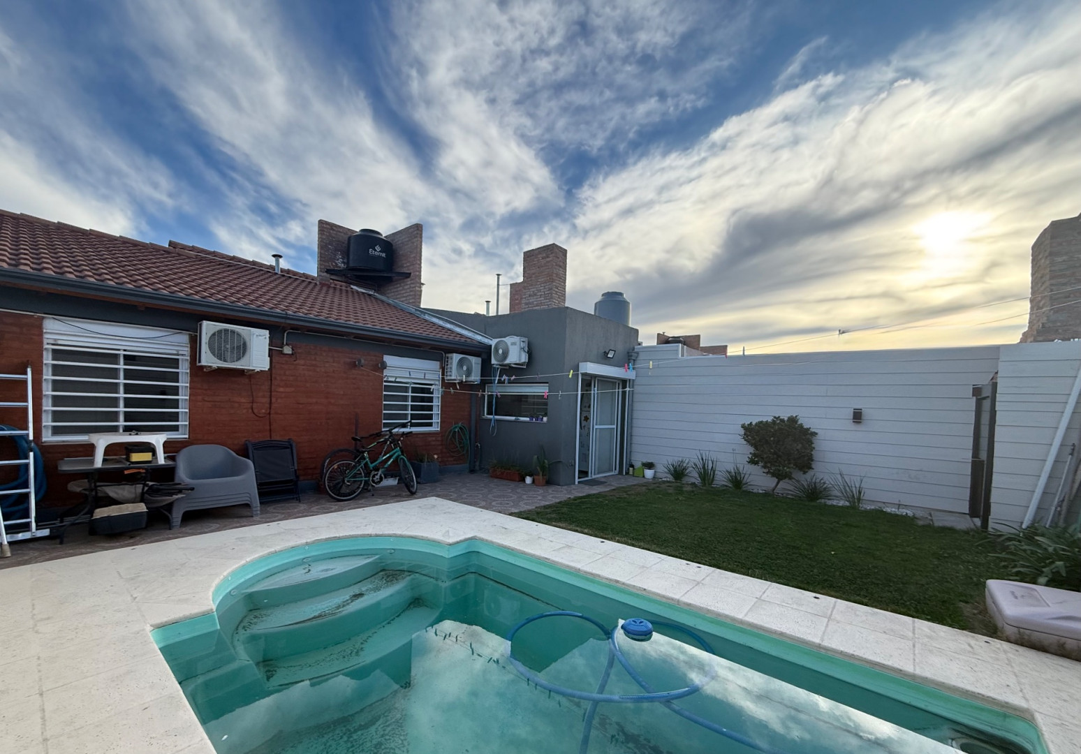 Casa en Venta en Segunda Sixto Laspiur 2600,  Bahía Blanca - Bahía Blanca Propiedades | SITIO OFICIAL l