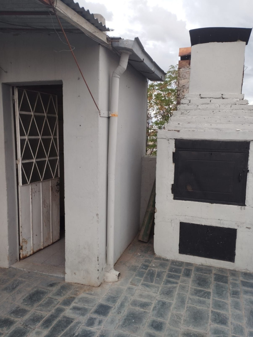 Casa en Venta en Plumerillo Y Godoy Cruz , Villa Loreto, Bahía Blanca - Bahía Blanca Propiedades | SITIO OFICIAL l