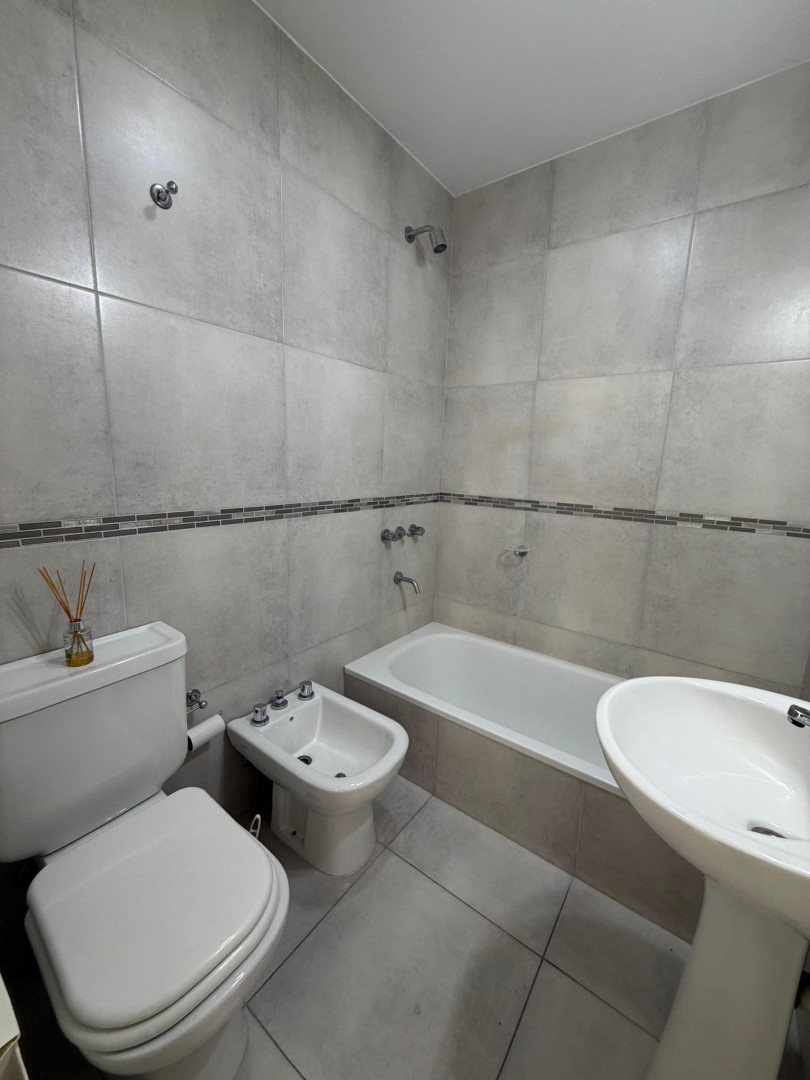 Departamento en Alquiler en Caronti 190, Centro, Bahía Blanca - Bahía Blanca Propiedades | SITIO OFICIAL l