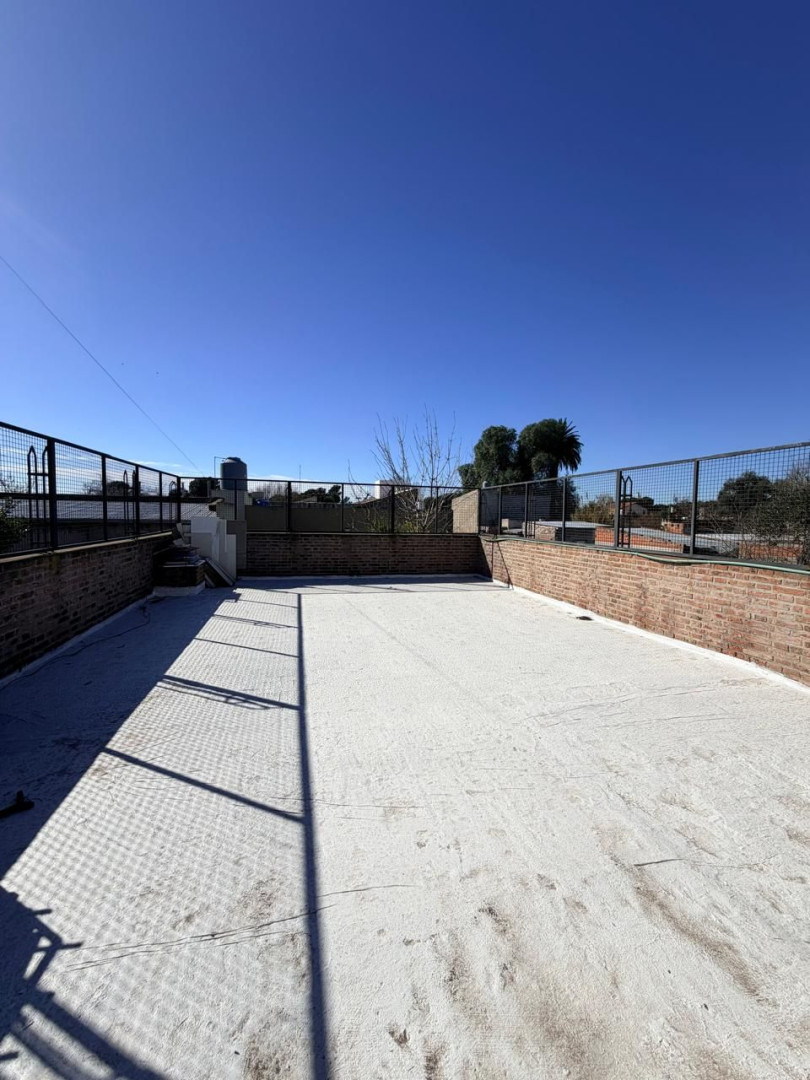 Casa en Alquiler en Emilio Rosas 2238,  Bahía Blanca - Bahía Blanca Propiedades | SITIO OFICIAL l