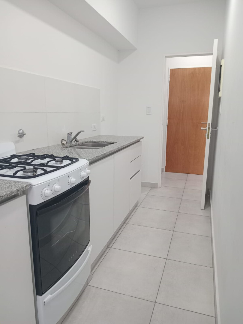Departamento en Alquiler en Caronti 190, Centro, Bahía Blanca - Bahía Blanca Propiedades | SITIO OFICIAL l