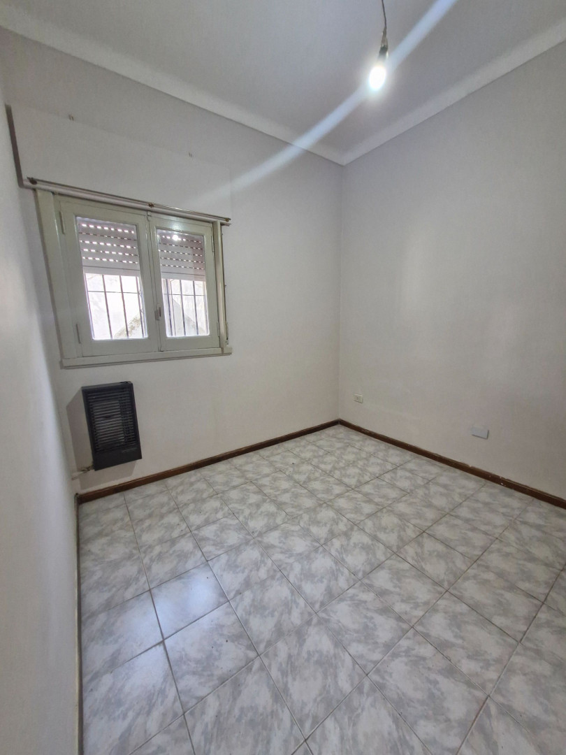 Casa en Alquiler en Charlone 1486,  Bahía Blanca - Bahía Blanca Propiedades | SITIO OFICIAL l