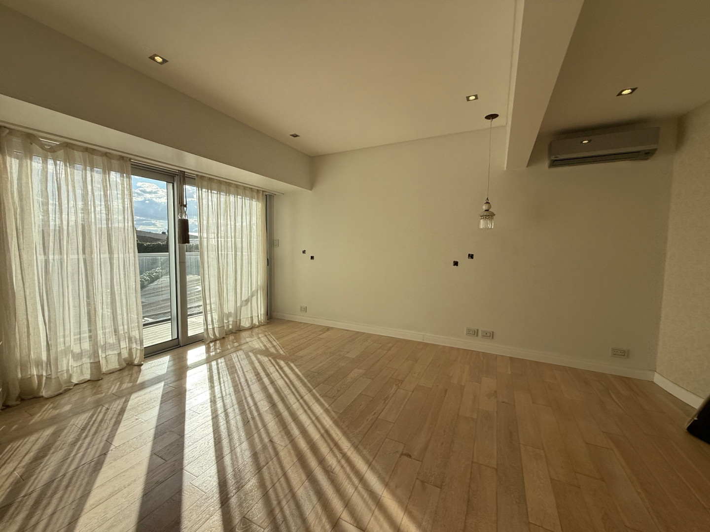 Casa en Venta en Italia 100, Centro, Bahía Blanca - Bahía Blanca Propiedades | SITIO OFICIAL l