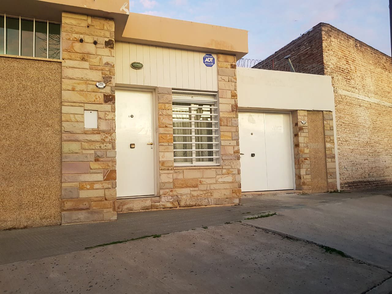 Casa en Venta en Jose Avenete 3816, Ingeniero White, Bahía Blanca - Bahía Blanca Propiedades | SITIO OFICIAL l