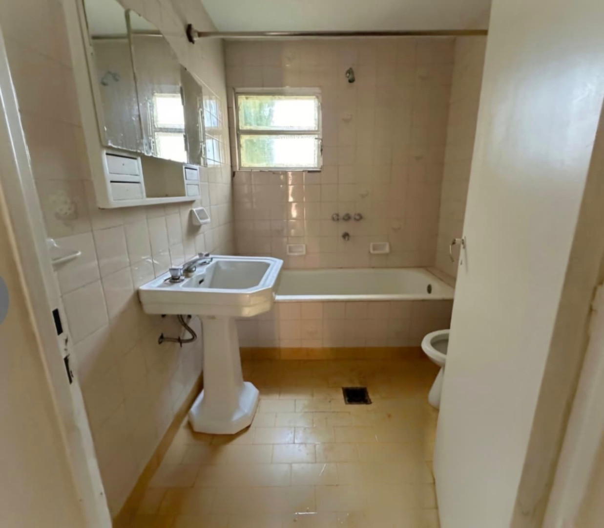 Casa en Venta en Viamonte 500, Macrocentro, Bahía Blanca - Bahía Blanca Propiedades | SITIO OFICIAL l