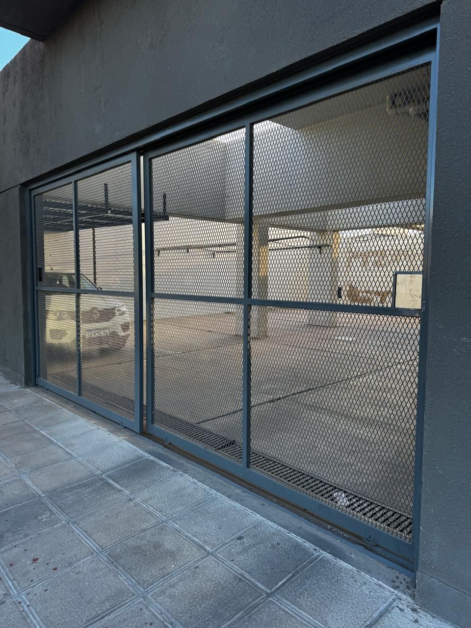 Cochera en Venta en Ayacucho Y Guatemala, Universitario, Bahía Blanca - Bahía Blanca Propiedades | SITIO OFICIAL l