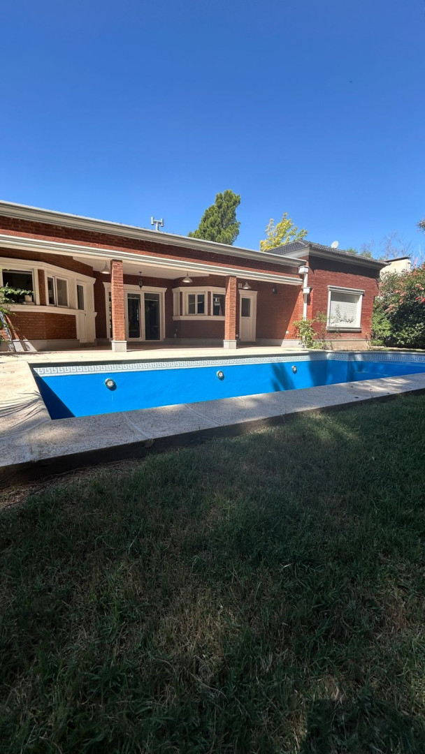 Casa en Venta en Bosque Alto,  Bahía Blanca - Bahía Blanca Propiedades | SITIO OFICIAL l