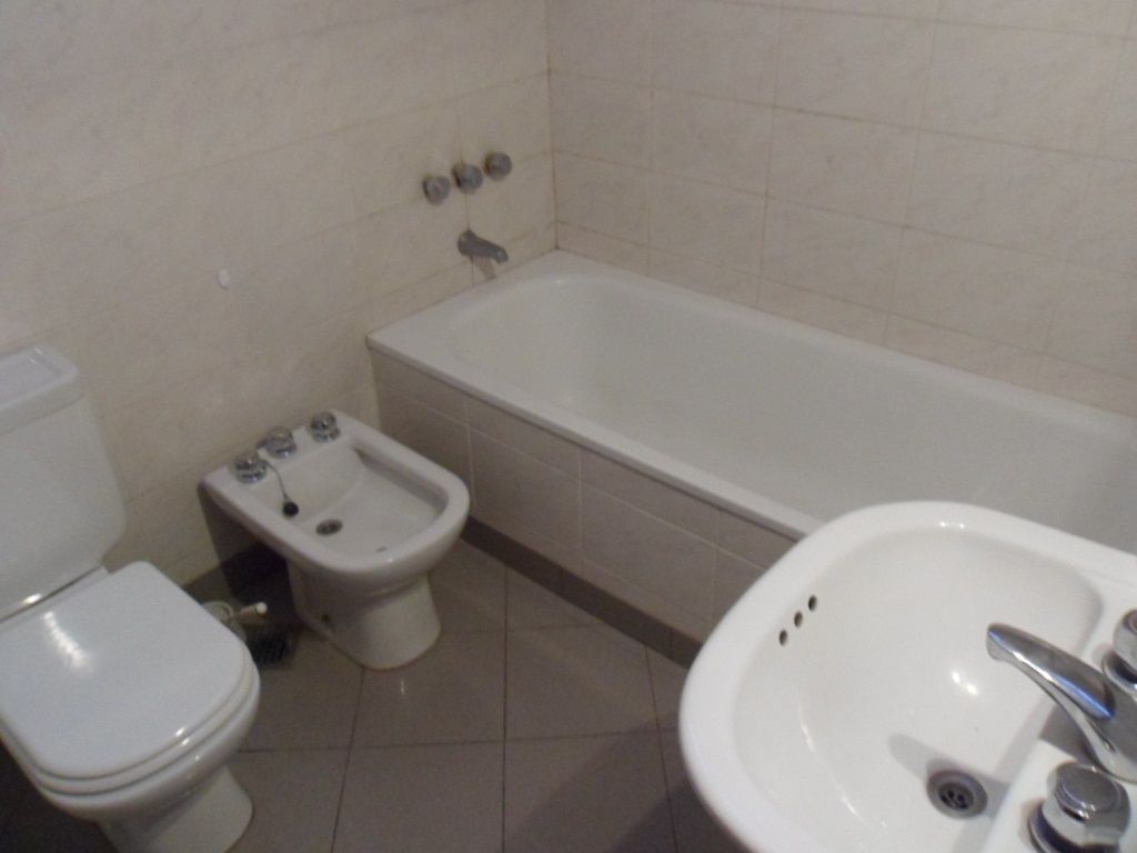 Casa en Alquiler en ALBERTI 484, San Cayetano, Bahía Blanca - Bahía Blanca Propiedades | SITIO OFICIAL l