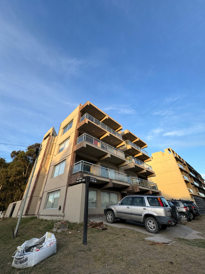Semipiso en Venta en Huemul Y Yatasto, Monte del Este, Monte Hermoso - Bahía Blanca Propiedades | SITIO OFICIAL l