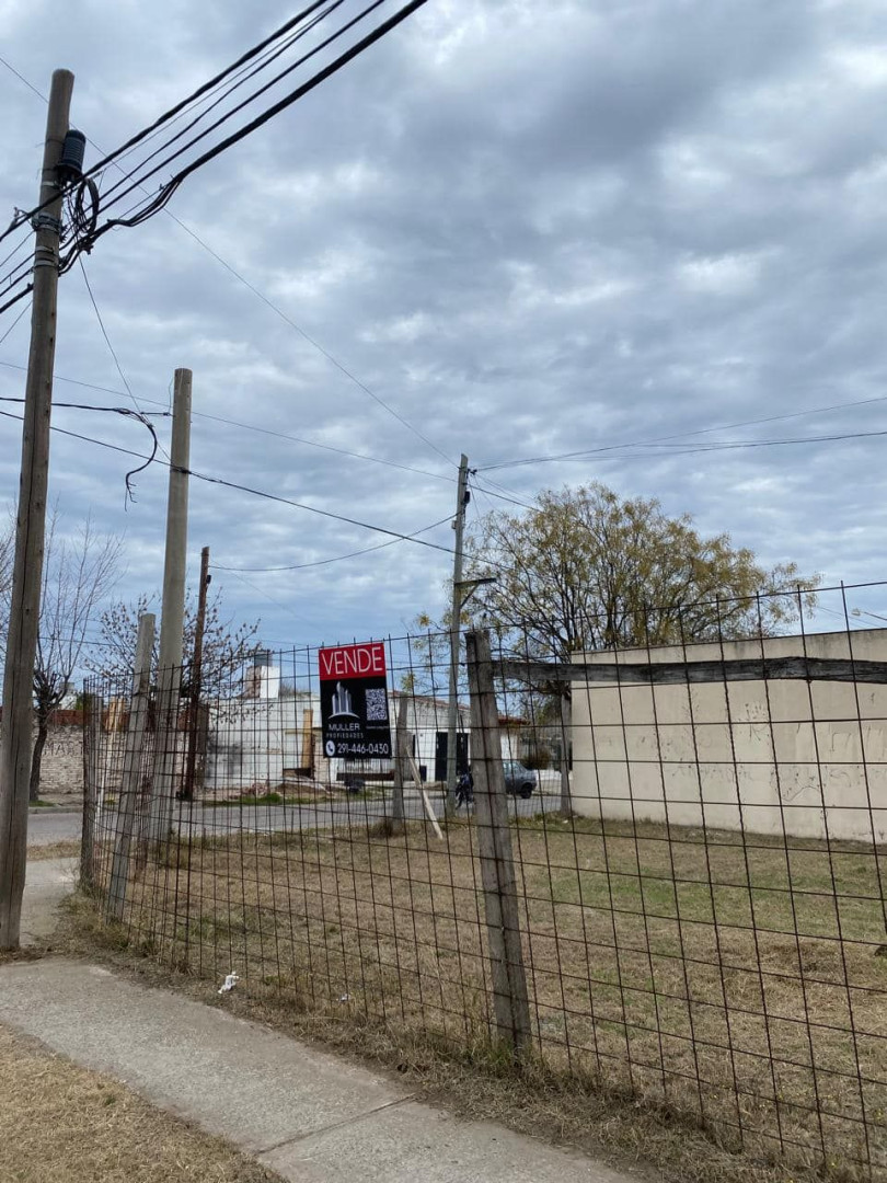 Terreno en Venta en MOTEVIDEO Y FALCON, Pedro Pico, Bahía Blanca - Bahía Blanca Propiedades | SITIO OFICIAL l