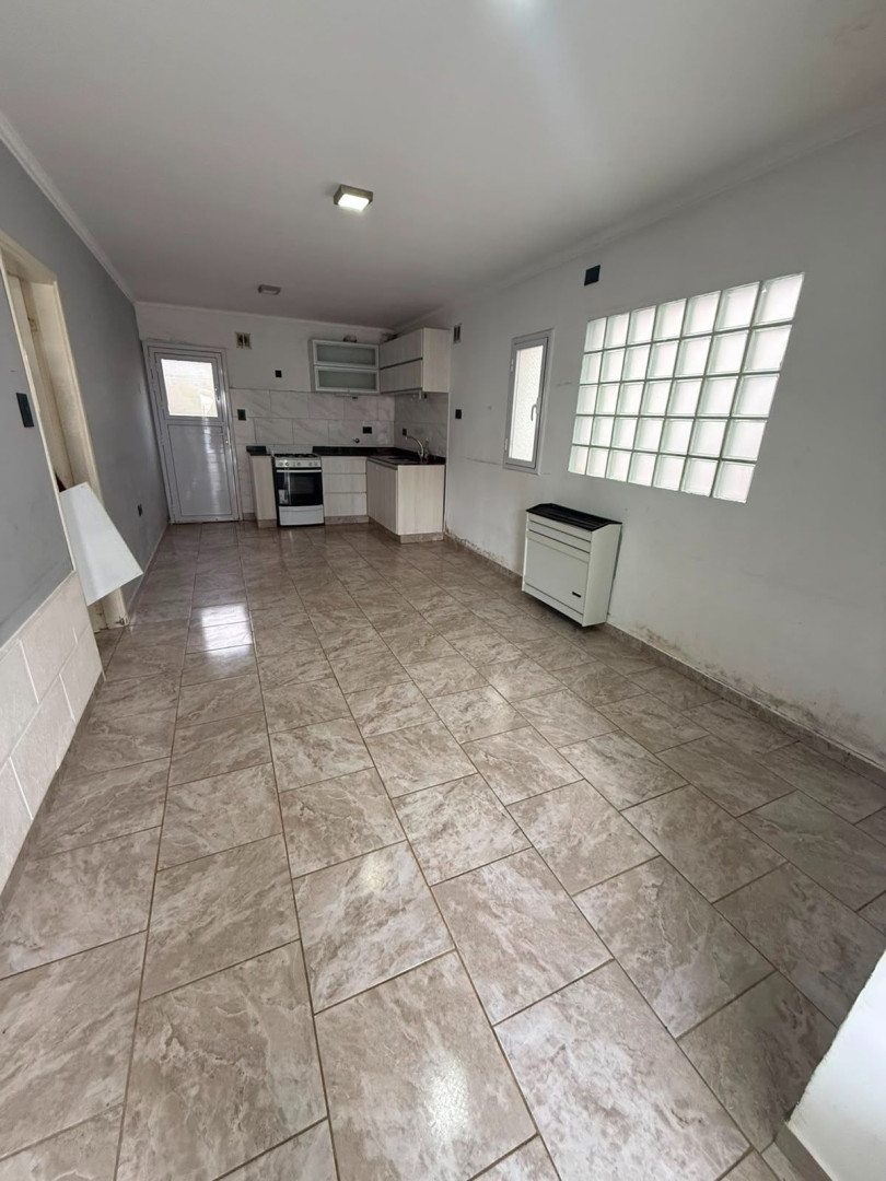 Casa + Departamento en Venta en HUMBOLDT 368, La Falda, Bahía Blanca - Bahía Blanca Propiedades | SITIO OFICIAL l