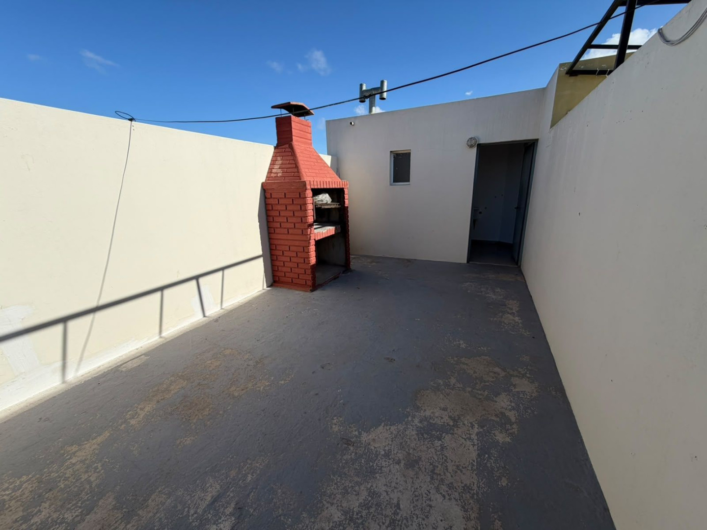 Triplex en Alquiler en Zelarrayan 2594, Los Almendros, Bahía Blanca - Bahía Blanca Propiedades | SITIO OFICIAL l