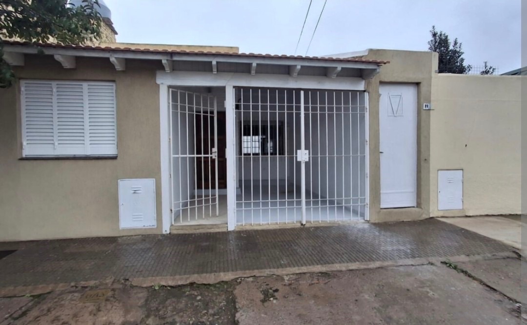 Casa en Alquiler   Bahía Blanca - Bahía Blanca Propiedades | SITIO OFICIAL l