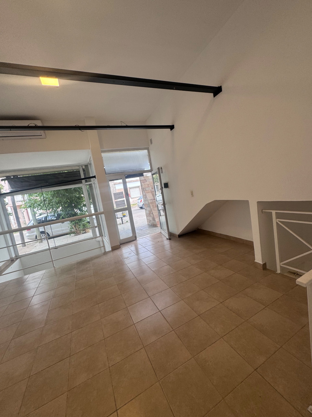 Local en Alquiler en Fuerte Argentino 33, Centro, Bahía Blanca - Bahía Blanca Propiedades | SITIO OFICIAL l