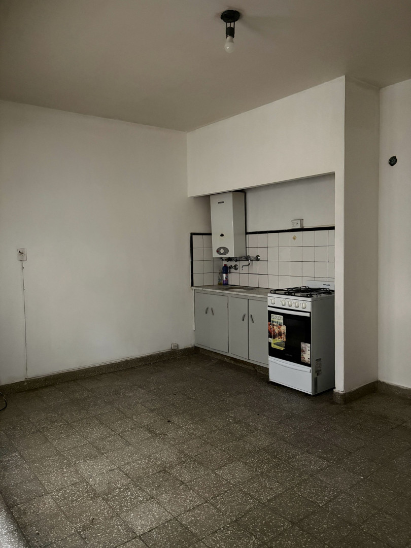 Departamento en Alquiler en Hipolito Yrigoyen Nº 227, Centro, Bahía Blanca - Bahía Blanca Propiedades | SITIO OFICIAL l