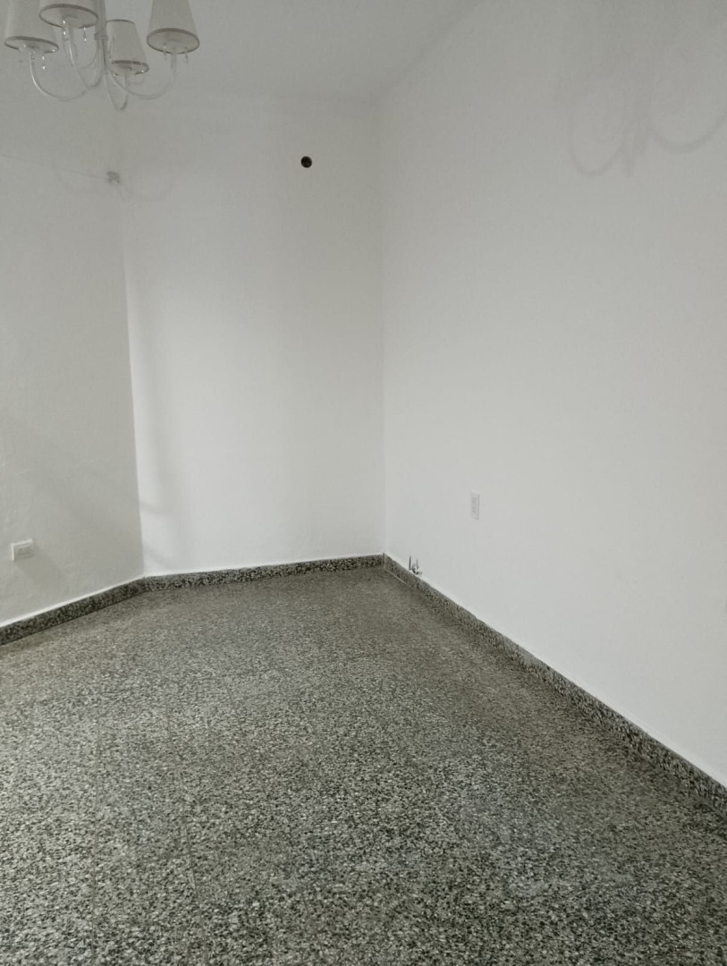 Casa + Departamento en Venta en Pedro Pico Y Paunero, Villa Ressia, Bahía Blanca - Bahía Blanca Propiedades | SITIO OFICIAL l