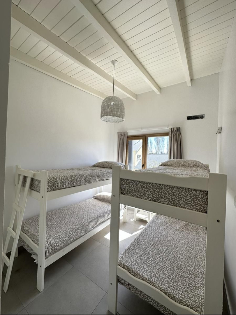 Casa en Venta en  Av Sansot Y Los Cardenales, Monte del Este, Monte Hermoso - Bahía Blanca Propiedades | SITIO OFICIAL l