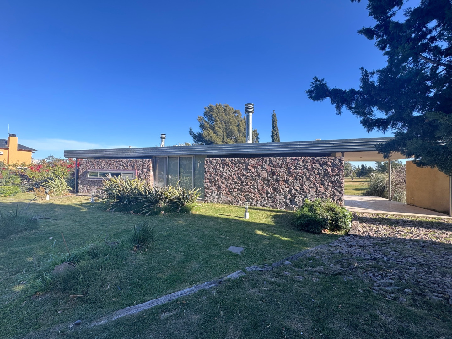 Casa en Alquiler  Pago Chico, Bahía Blanca - Bahía Blanca Propiedades | SITIO OFICIAL l