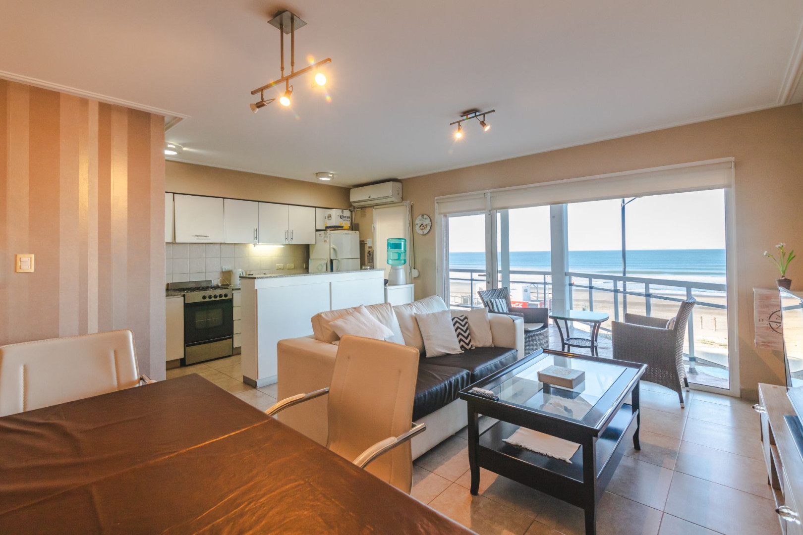 Departamento en Venta en Av. Costanera 1461,  Monte Hermoso - Bahía Blanca Propiedades | SITIO OFICIAL l