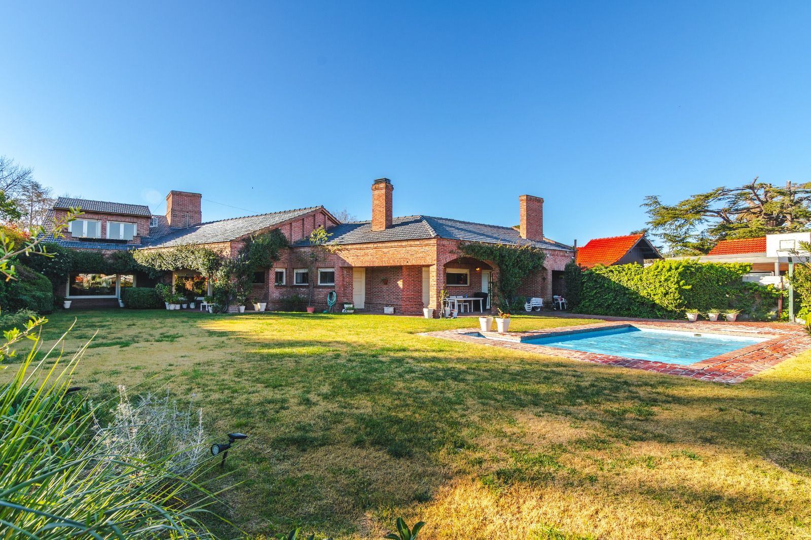 Casa en Alquiler en Las Huertas 158, Palihue, Bahía Blanca - Bahía Blanca Propiedades | SITIO OFICIAL l