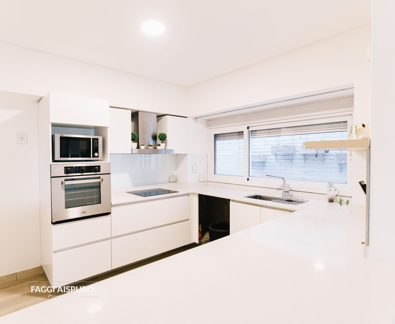 Casa en Venta en Avenida Alem 700, Centro, Bahía Blanca - Bahía Blanca Propiedades | SITIO OFICIAL l