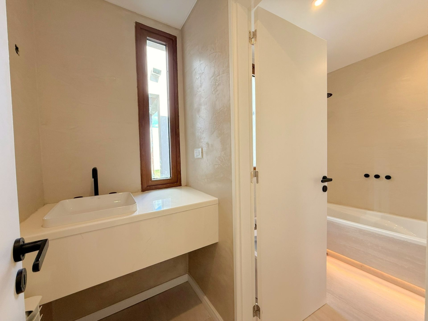 Casa en Venta en Horacio Quiroga & Cisneros, Molina Campos, Bahía Blanca - Bahía Blanca Propiedades | SITIO OFICIAL l